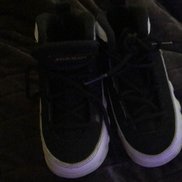 Retro Jordan 9 size 6c toddler shoe - Picture 3 of 3